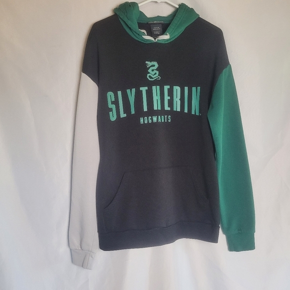 Harry Potter Slytherin Hogwarts Color Block Black/ Gray/ Green Hoodie Size S - Picture 1 of 9